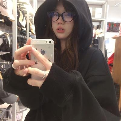 夺命狂龙女煞星